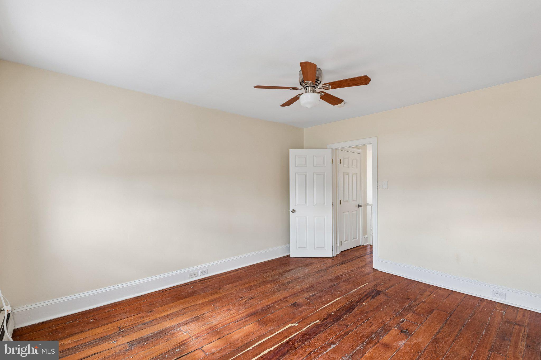 714 South 18th Street Philadelphia, PA 19146 - Photo 23 of 28 a view of room with wooden floor and ceiling fan