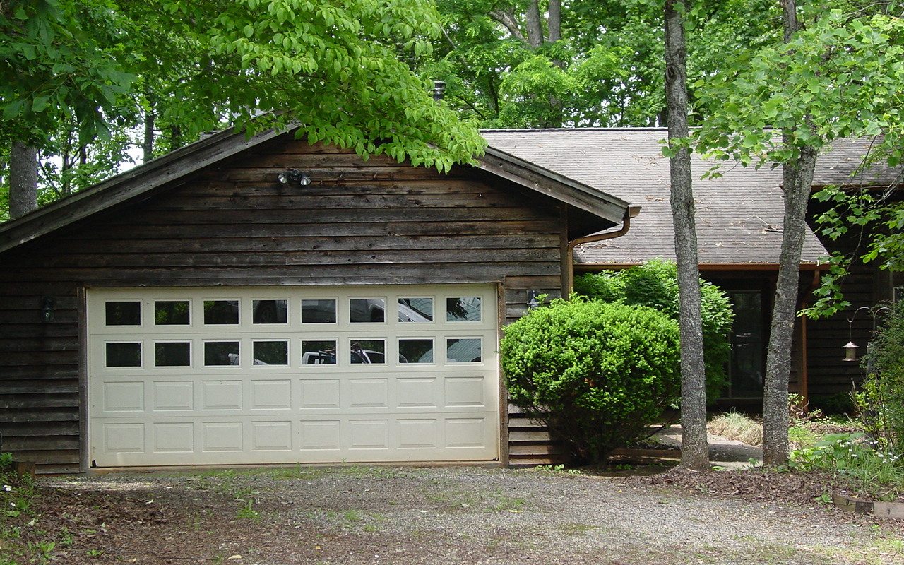 880 Ed Nichols Road Young Harris, GA 30582 - Photo 2 of 10 Additional View