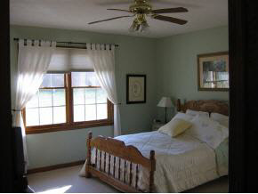 1851 Harvard Road Waynesboro, VA 22980 - Photo 3 of 6 Gallery Image 3