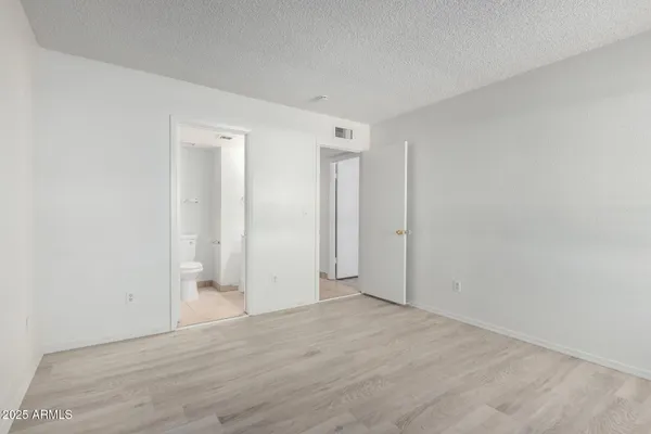 $144,000 | 2674 North 43rd Avenue, Unit D, Phoenix, AZ 85009