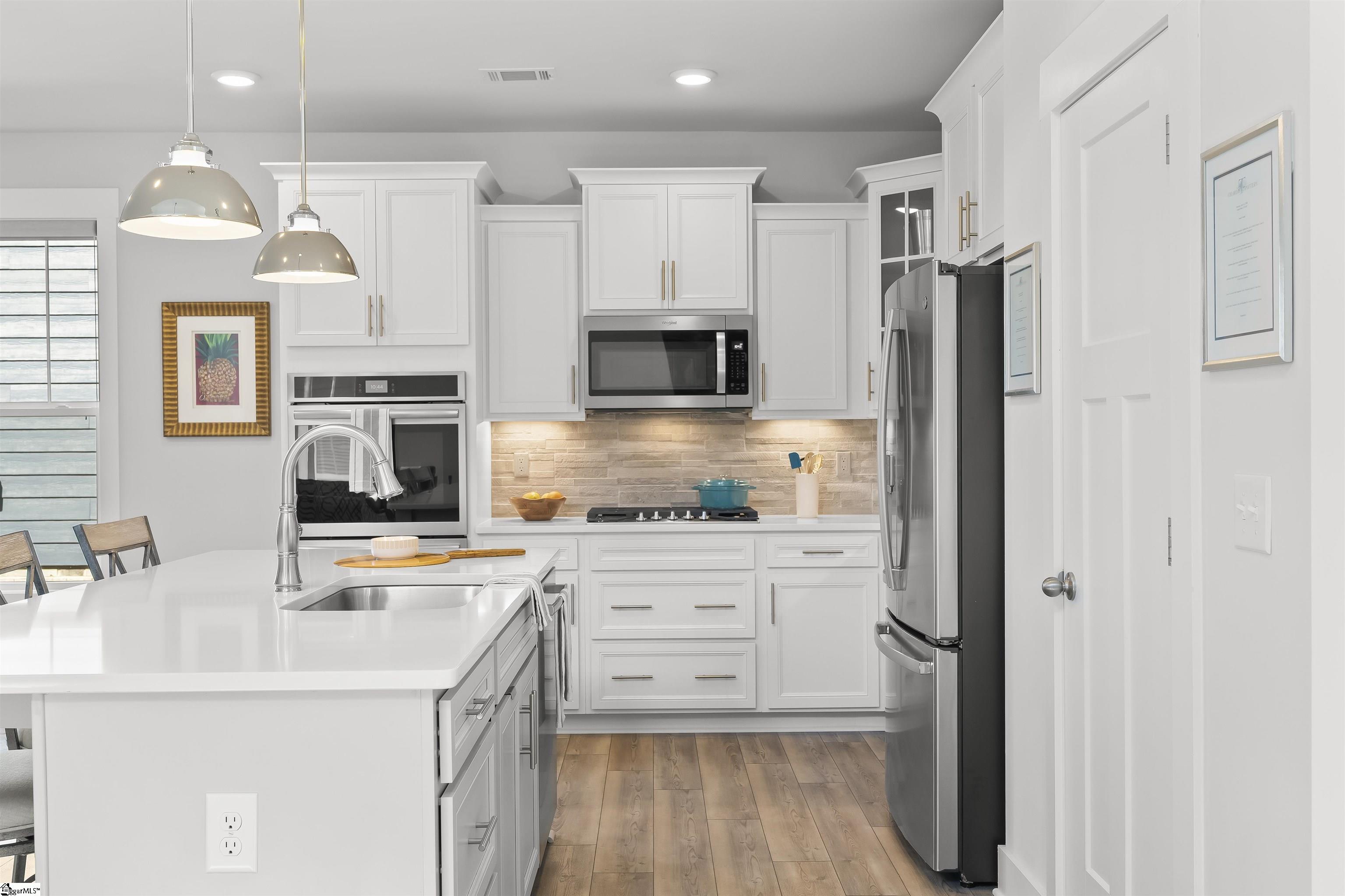30 Elmsley Road Greenville, SC 29607 - Photo 7 of 34