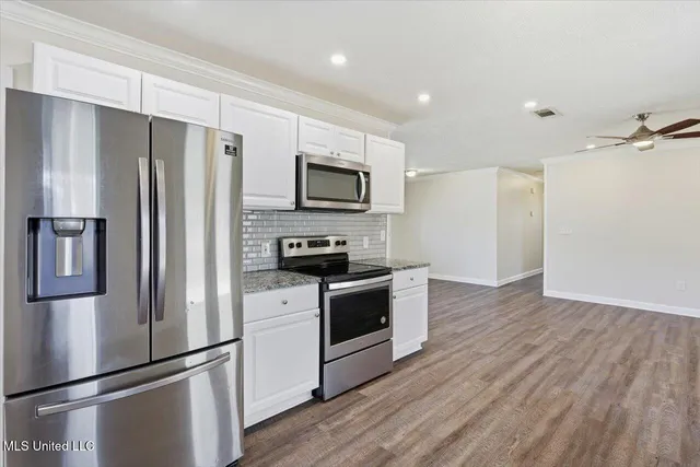 $247,500 | 100 Rollingwood Drive, Brandon, MS 39042