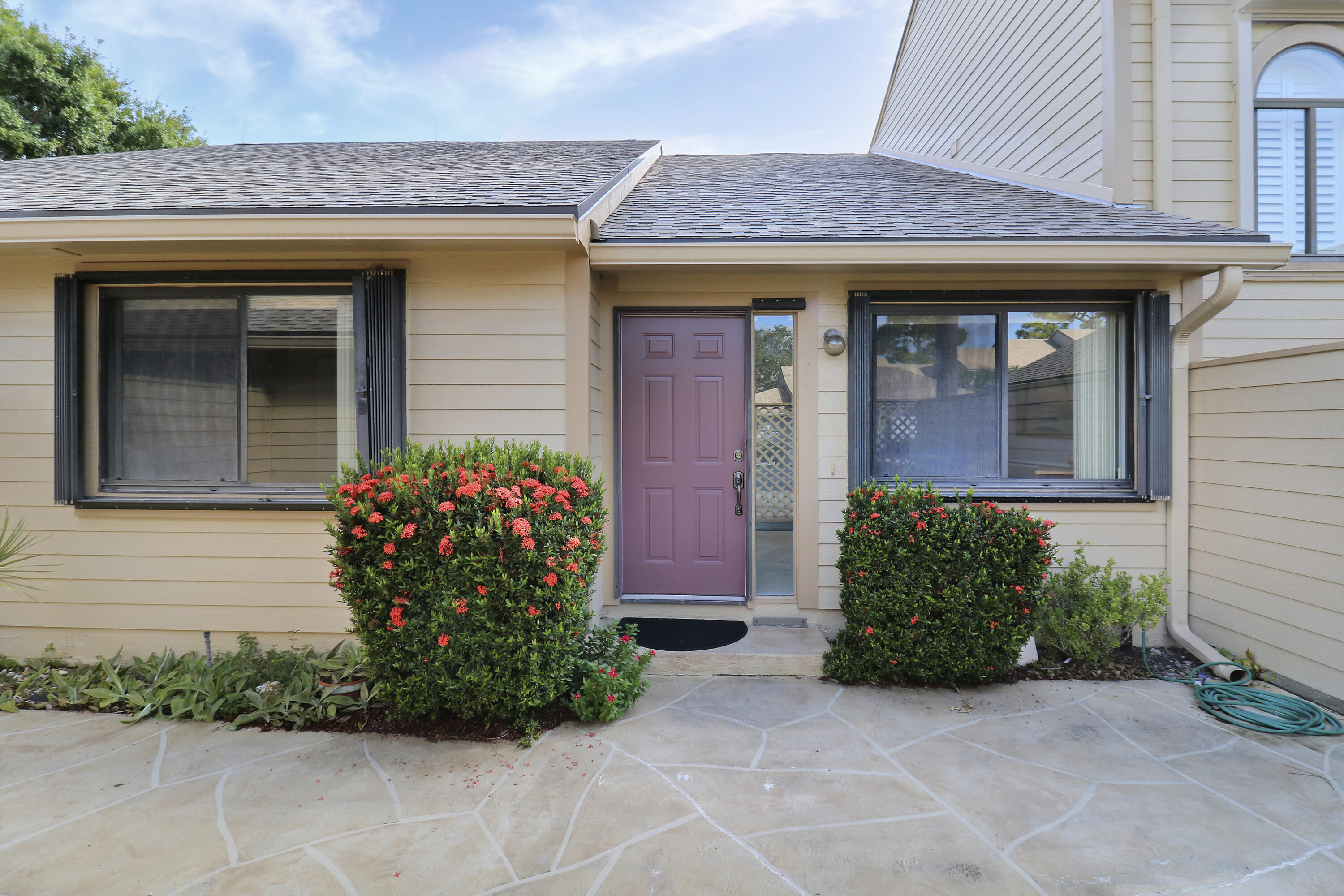 6179 Southeast Georgetown Place Hobe Sound, FL 33455 - Photo 24 of 27 House-23