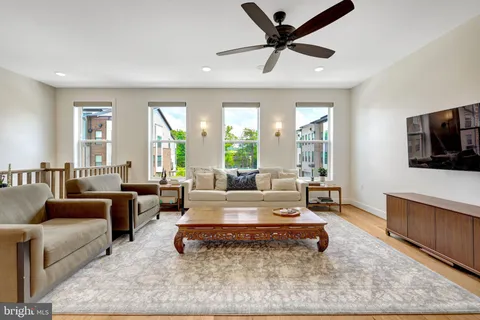 $1,295,000 | 1622 Fellowship Square, Reston, VA 20190