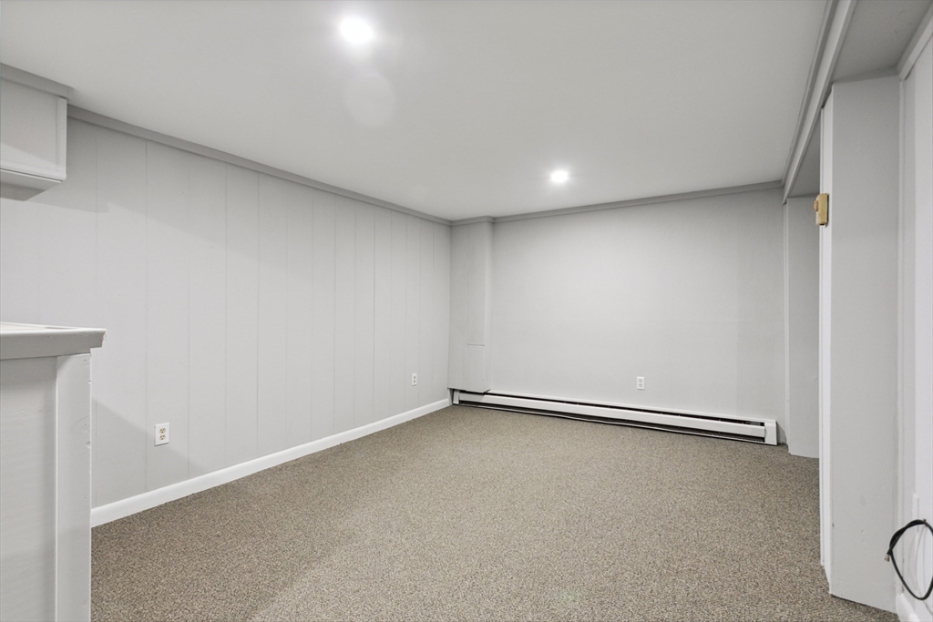 1 Cranmore Road Medfield, MA 02052 - Photo 19 of 29 Gallery Image 19