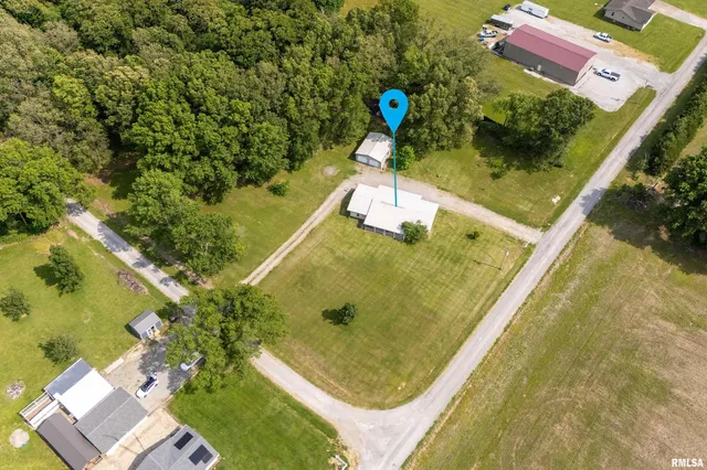 $199,500 | 5378 Center Street, Mulkeytown, IL 62865