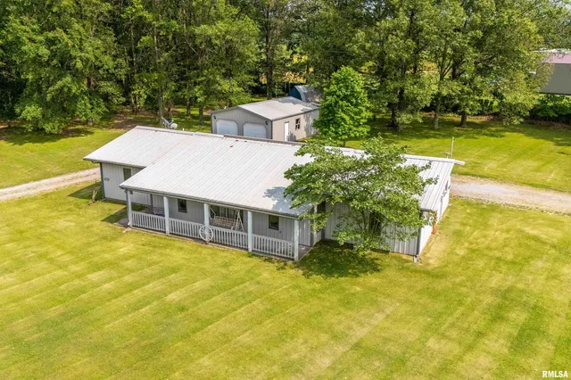 $199,500 | 5378 Center Street, Mulkeytown, IL 62865