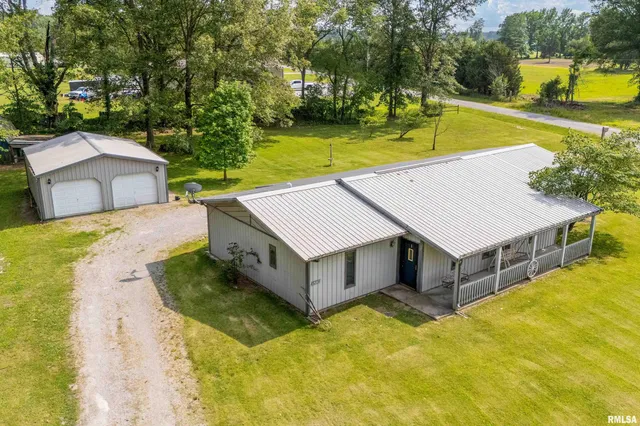 $199,500 | 5378 Center Street, Mulkeytown, IL 62865