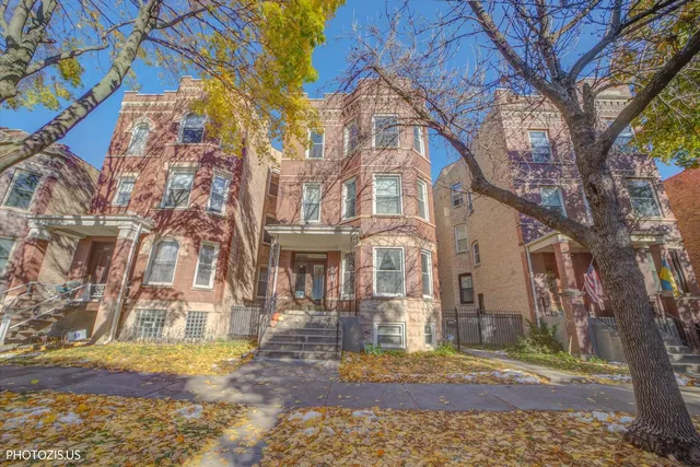 $1,850 | 2212 West Iowa Street, Unit G, Chicago, IL 60622