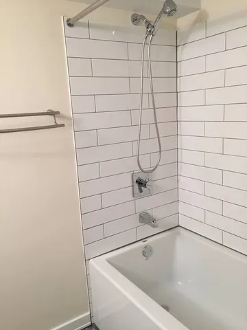 $1,850 | 2212 West Iowa Street, Unit G, Chicago, IL 60622