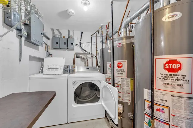 $1,850 | 2212 West Iowa Street, Unit G, Chicago, IL 60622