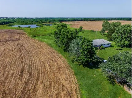 $17,669,025 | 30485 West 207th Street, Spring Hill, KS 66083