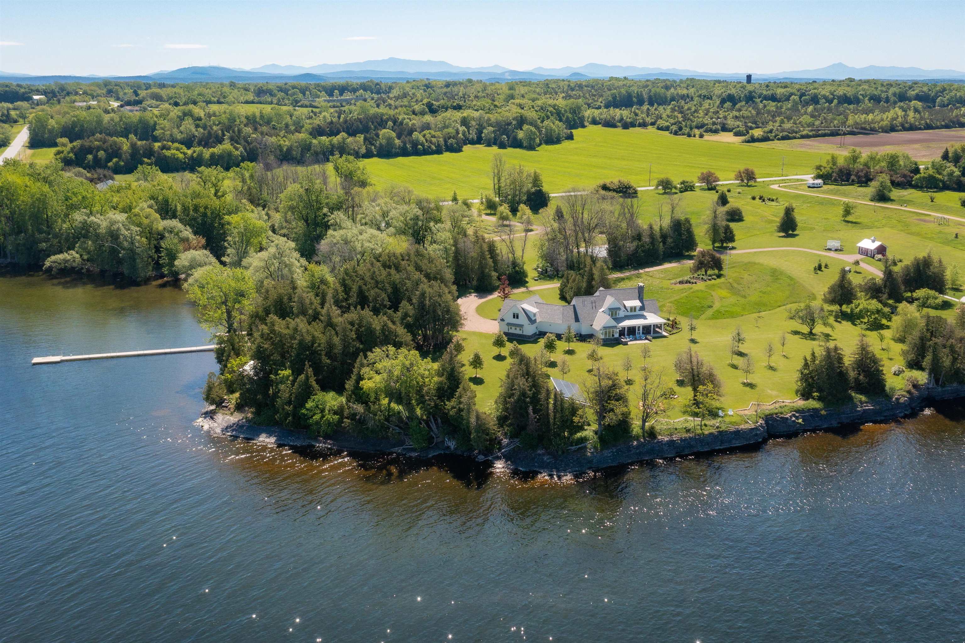 109 West Shore Road Grand Isle, VT 05458 - Photo 8 of 32