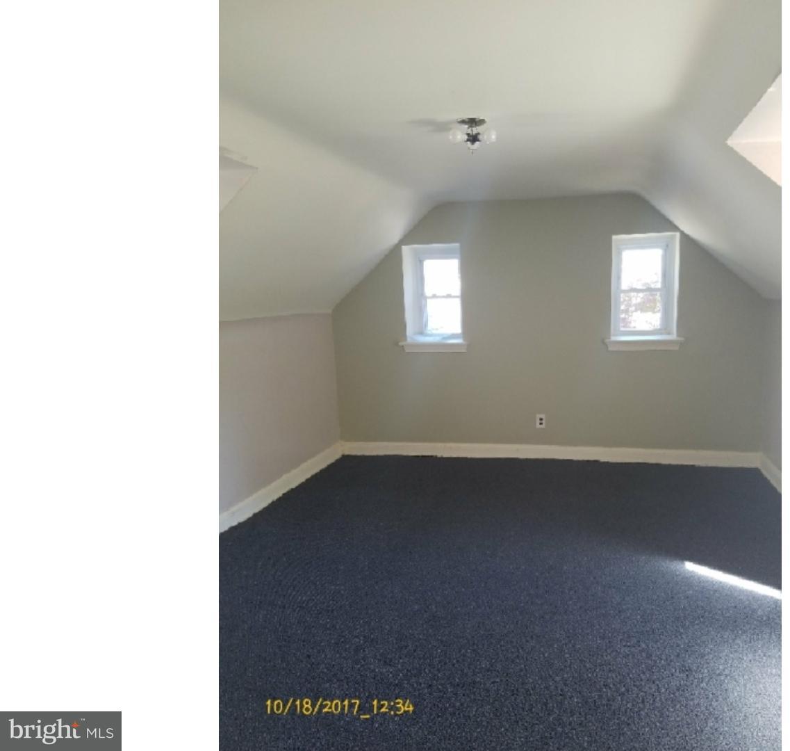 376 Fairfax Road Drexel Hill, PA 19026 - Photo 4 of 16