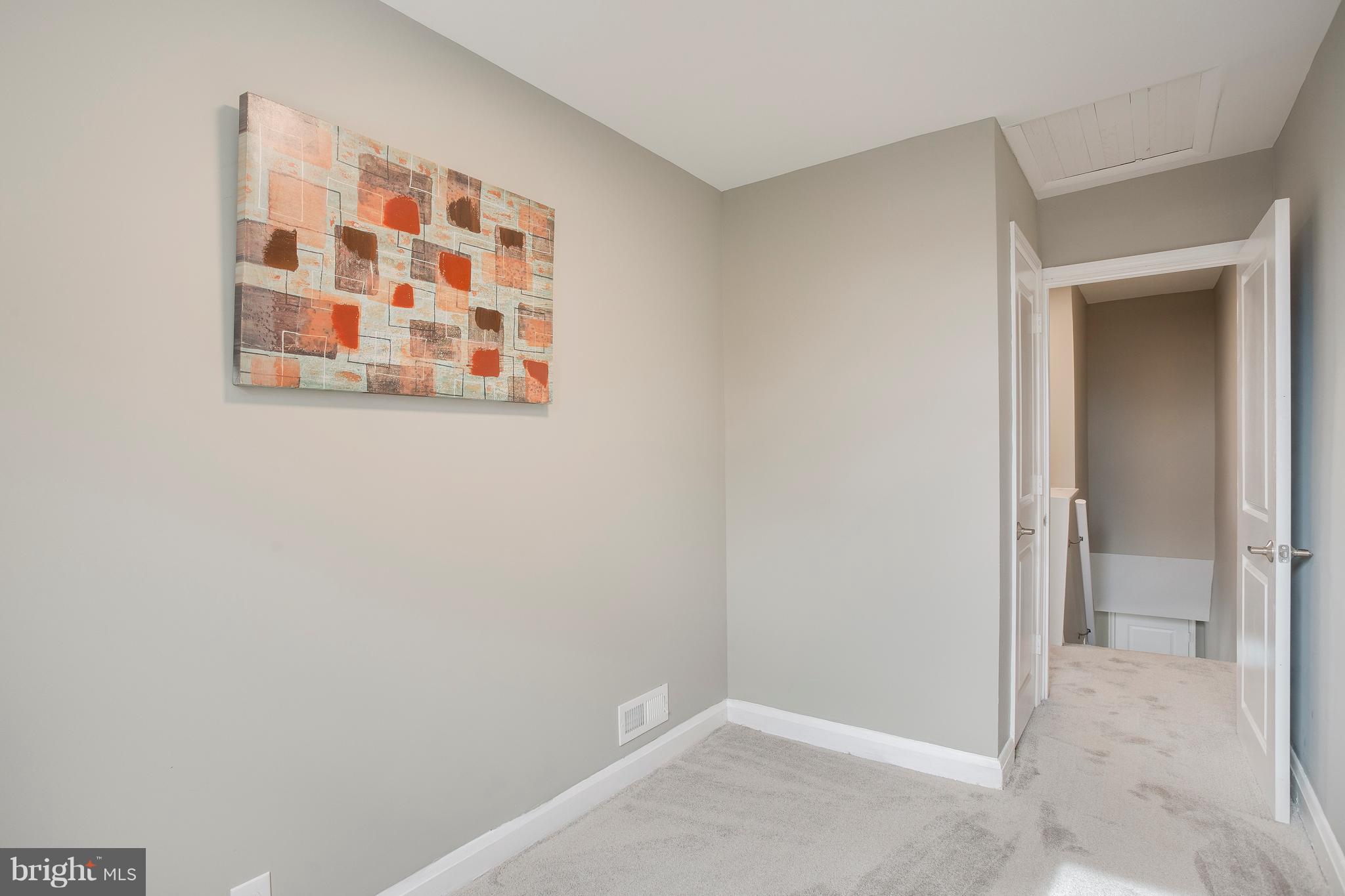 4111 Rokeby Road Baltimore, MD 21229 - Photo 29 of 40 Gallery Image 29