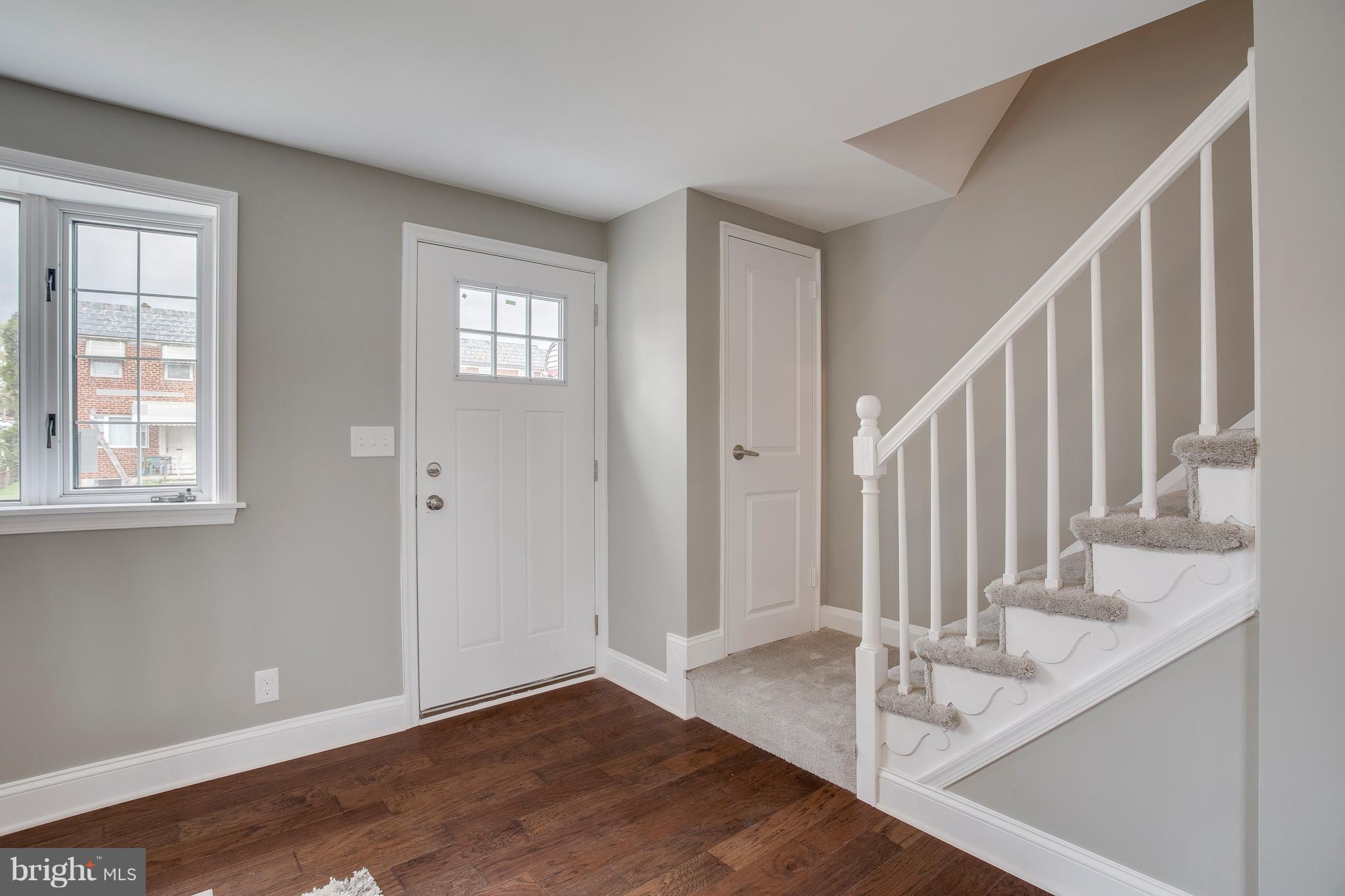 4111 Rokeby Road Baltimore, MD 21229 - Photo 4 of 40 Gallery Image 4