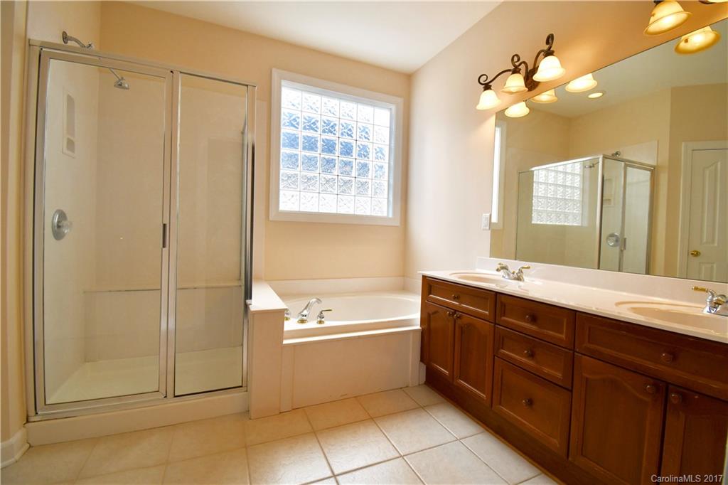 1613 Copperplate Road Charlotte, NC 28262 - Photo 11 of 18 Gallery Image 11