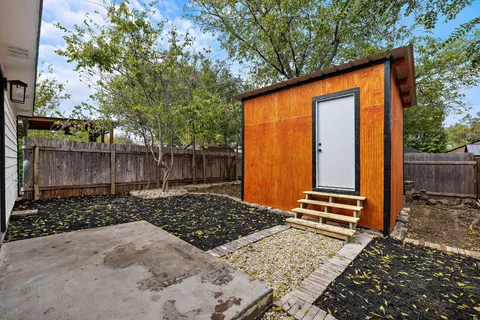 $270,000 | 845 Topaz Lane, Leander, TX 78641