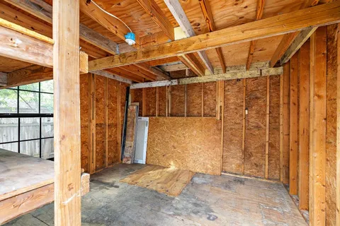 $270,000 | 845 Topaz Lane, Leander, TX 78641