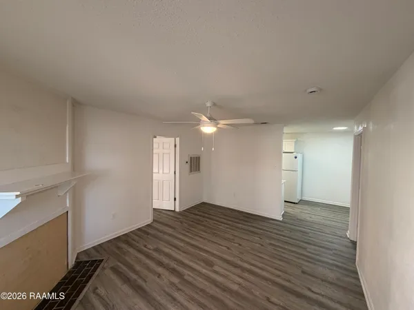 $850 | 109 Limoges, Unit A, Duson, LA 70529
