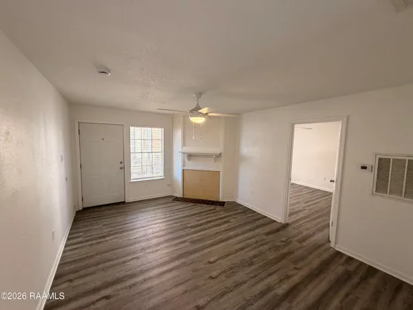 $850 | 109 Limoges, Unit A, Duson, LA 70529