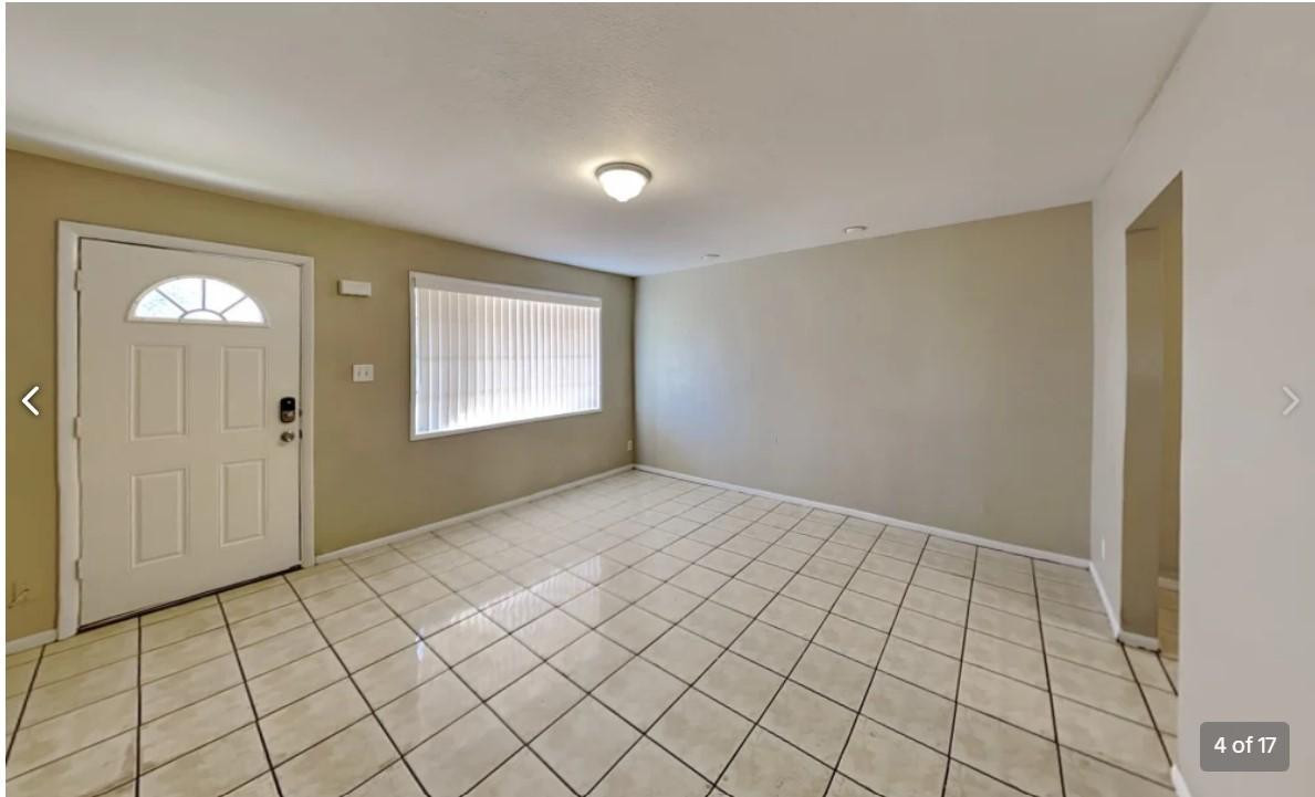 5012 West McLellan Road Glendale, AZ 85301 - Photo 4 of 17 a view of an empty room and window