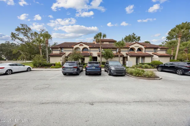 $259,000 | 3809 La Vista Circle, Unit 229, Jacksonville, FL 32217