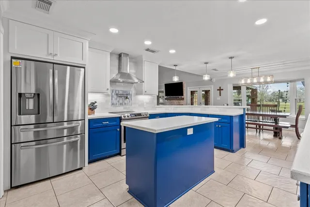 $525,000 | 5002 Raford Lane, Santa Fe, TX 77510