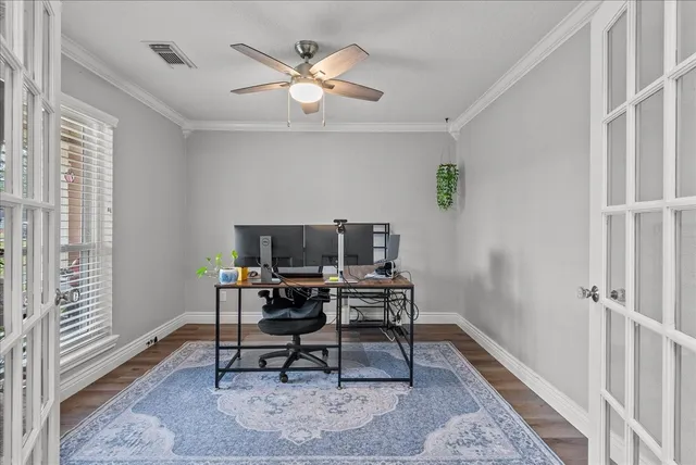 $525,000 | 5002 Raford Lane, Santa Fe, TX 77510