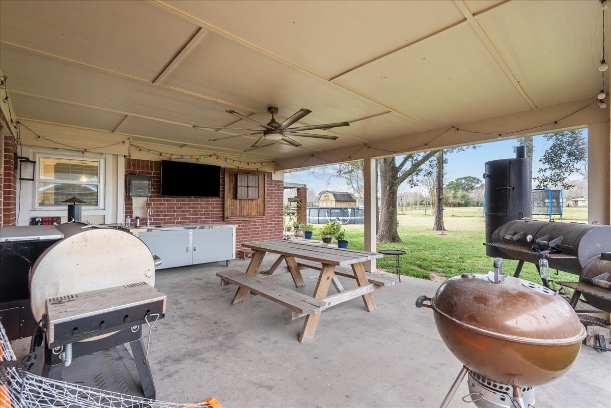 5002 Raford Lane Santa Fe, TX 77510 - Photo 41 of 50