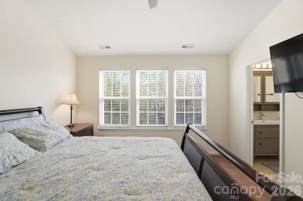 $270,000 | 8422 Chaceview Court, Charlotte, NC 28269