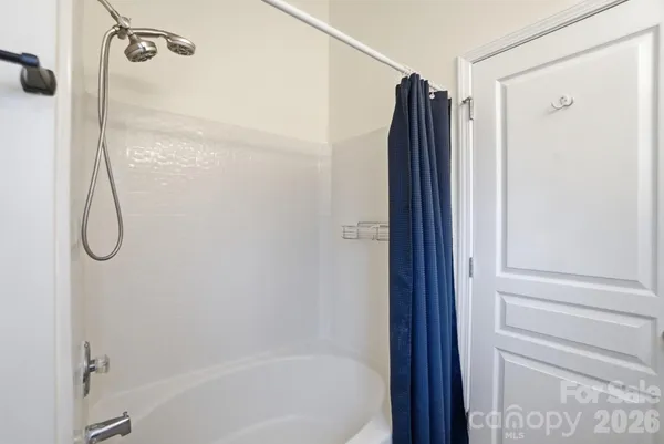 $270,000 | 8422 Chaceview Court, Charlotte, NC 28269