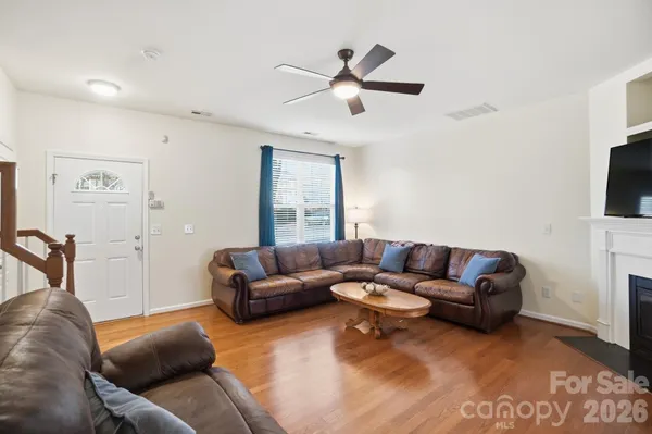 $270,000 | 8422 Chaceview Court, Charlotte, NC 28269