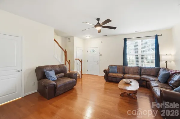 $270,000 | 8422 Chaceview Court, Charlotte, NC 28269
