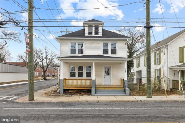 $439,900 | 1025 South Loudoun Street, Winchester, VA 22601