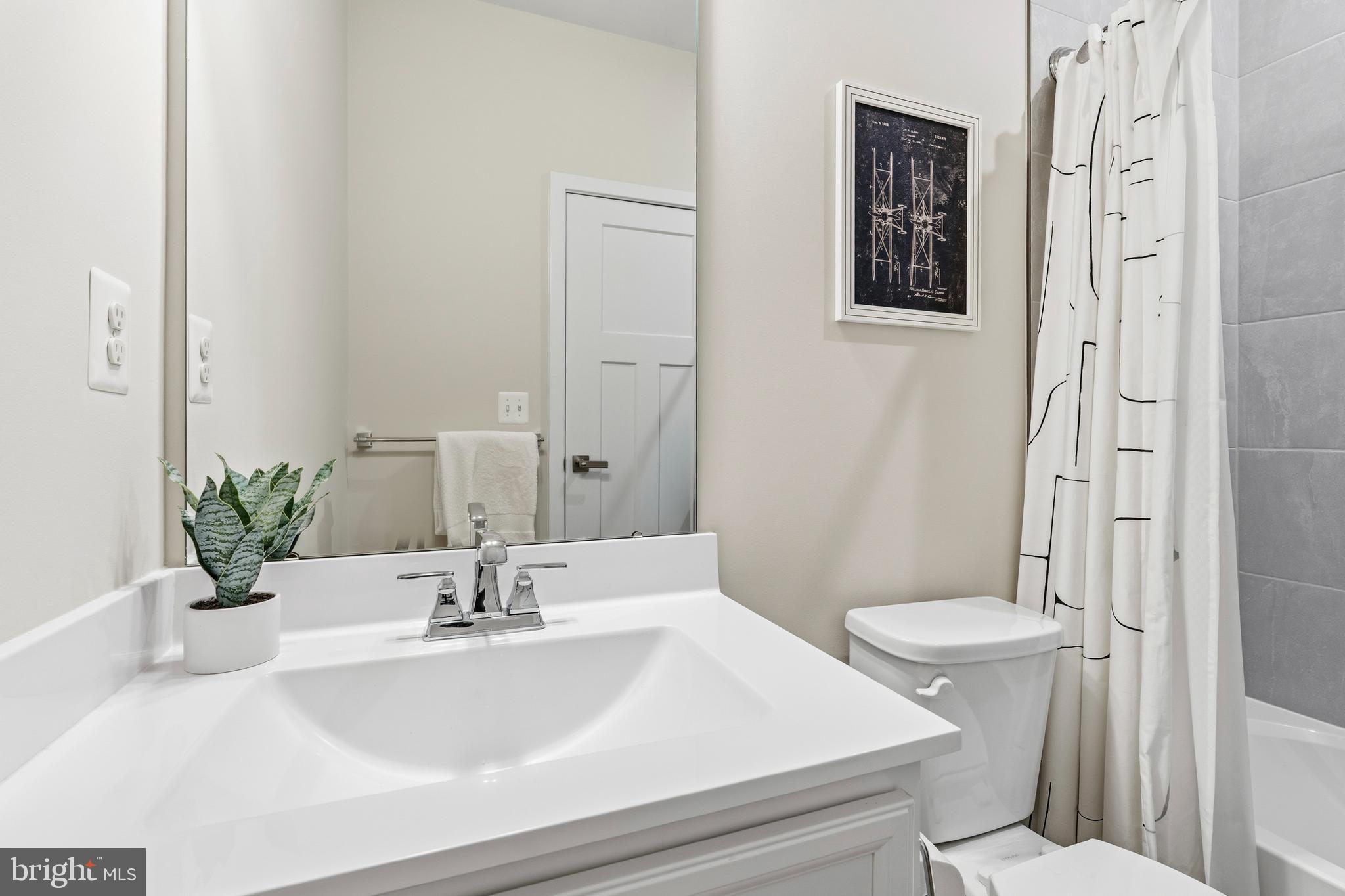 14016 Airfoil Road Herndon, VA 20171 - Photo 38 of 45