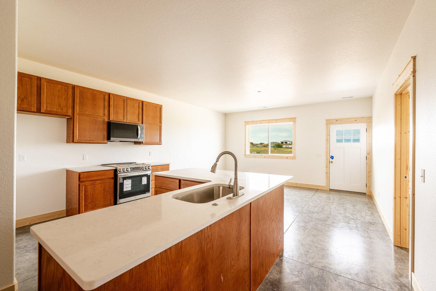 686 Valley View Drive Sheridan, WY 82801 - Photo 11 of 34 043_dsc_5430-hdr-edit_134