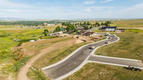 $374,000 | 686 Valley View Drive, Sheridan, WY 82801