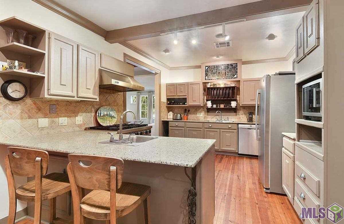 856 Moore Street Baton Rouge, LA 70806 - Photo 8 of 24 Kitchen