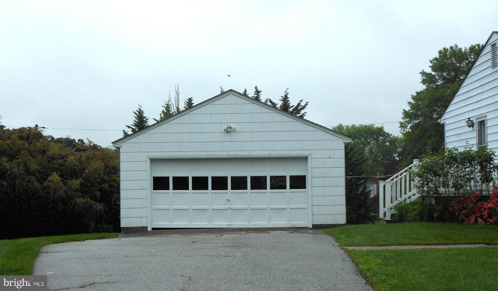 2115 Eastham Road Lutherville-Timonium, MD 21093 - Photo 2 of 23 2 CAR GARAGE