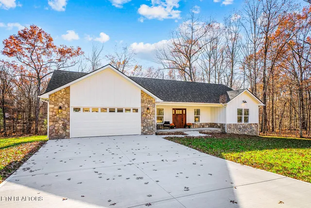 $420,000 | 3019 Pomo Circle, Crossville, TN 38572