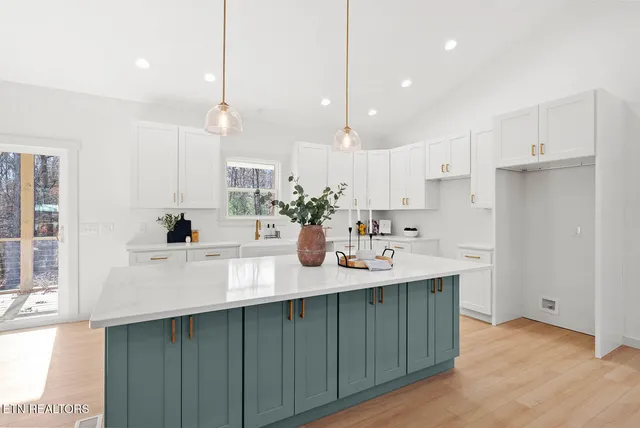 $420,000 | 3019 Pomo Circle, Crossville, TN 38572