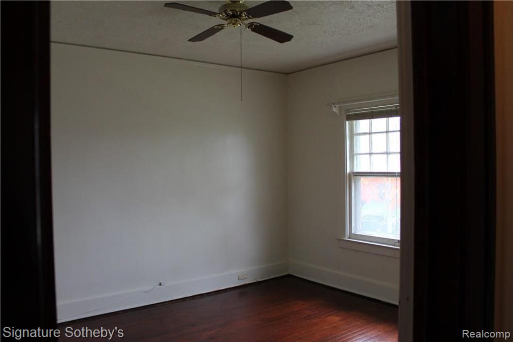970 Pemberton Road Grosse Pointe Park, MI 48230 - Photo 19 of 34