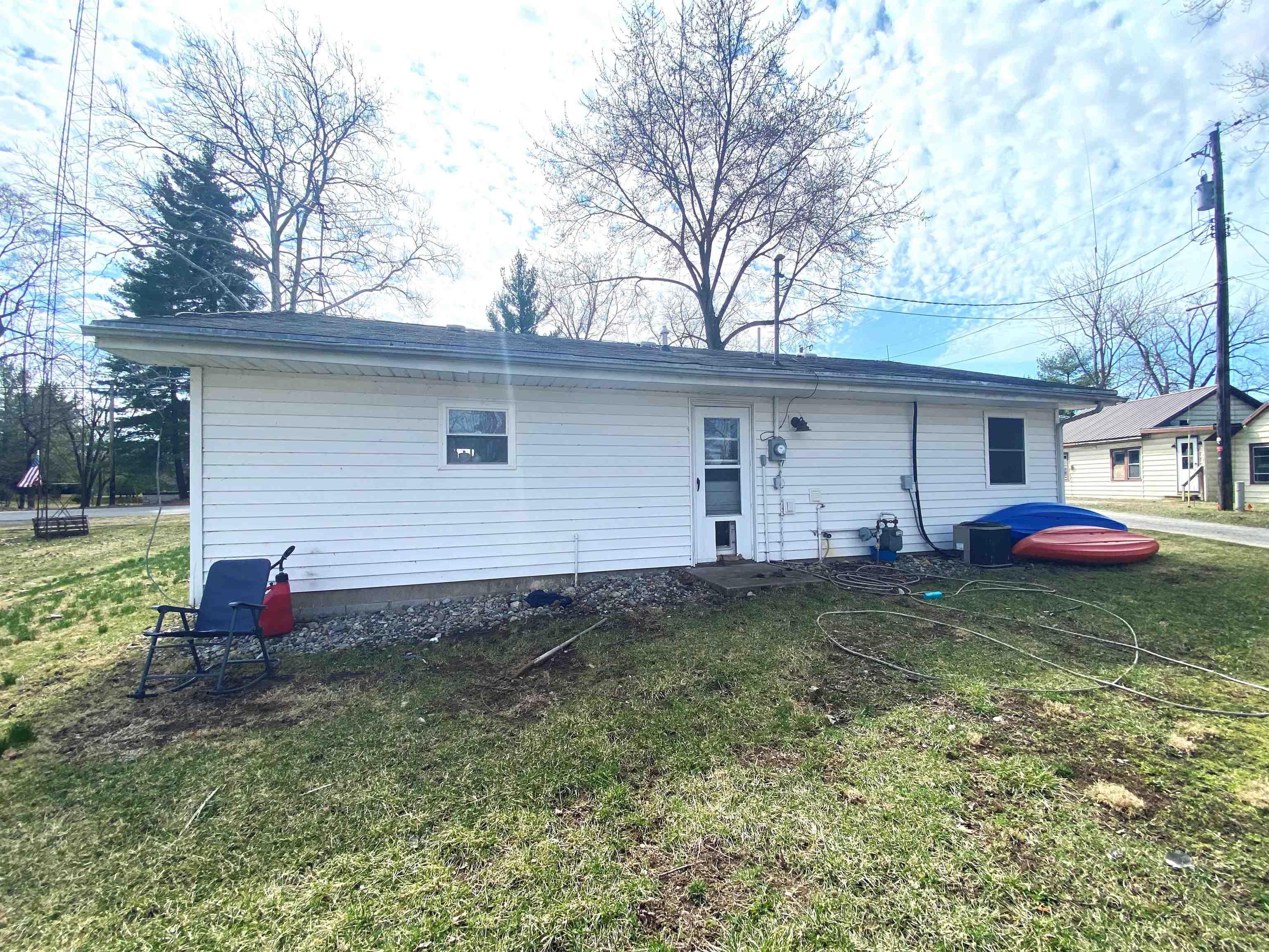 3529 North Barbee Road Warsaw, IN 46582 - Photo 4 of 19 Gallery Image 4