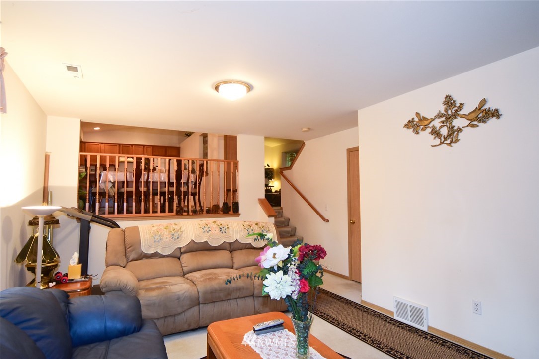26 73rd Street Southwest Everett, WA 98203 - Photo 13 of 22 Gallery Image 13