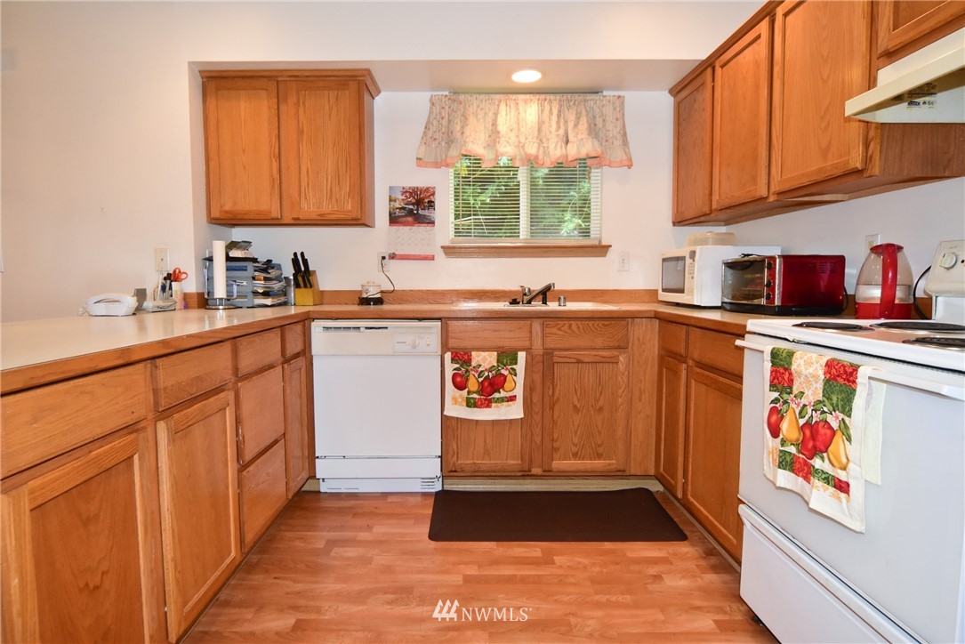 26 73rd Street Southwest Everett, WA 98203 - Photo 10 of 22 Gallery Image 10