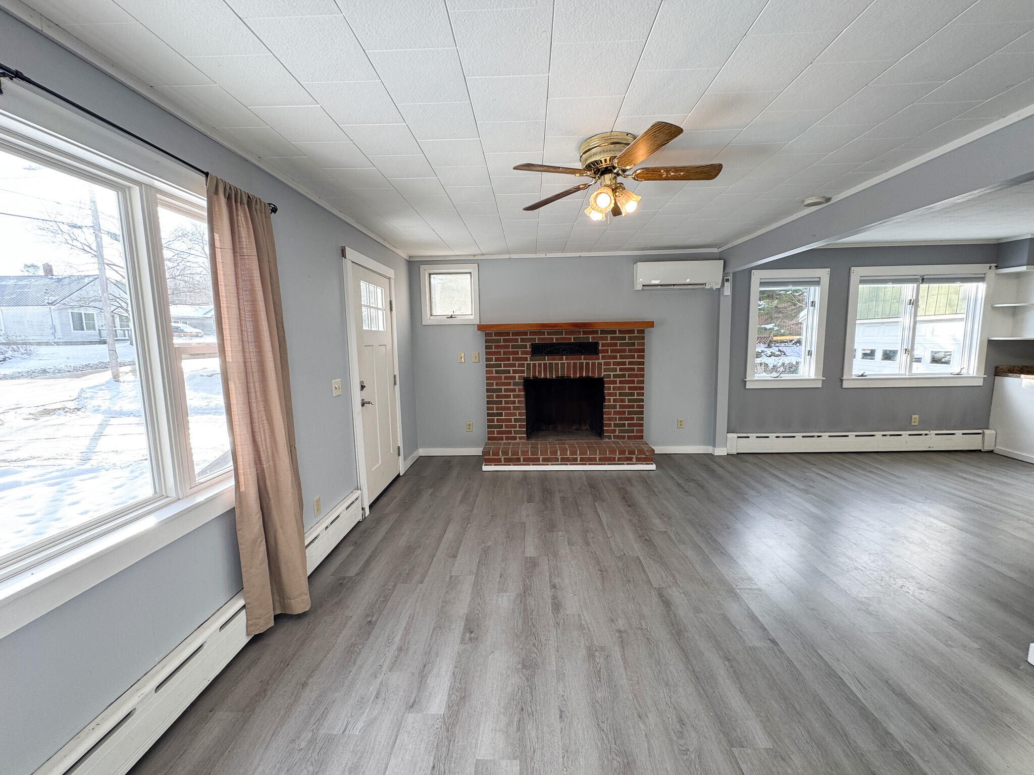 31 Edwards Street Lincoln, ME 04457 - Photo 10 of 24 10