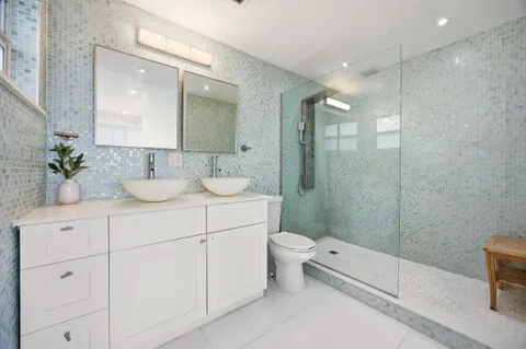 $799,000 | 817 Southeast 16th Street, Deerfield Beach, FL 33441