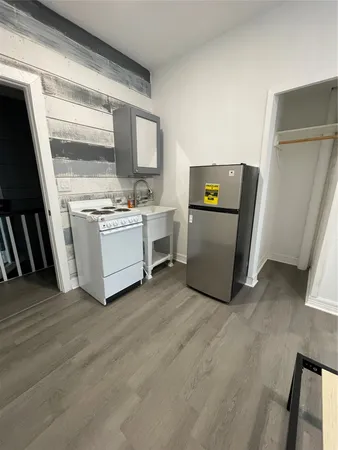 $850 | 2302 Avenue H, Unit 7, Rosenberg, TX 77471