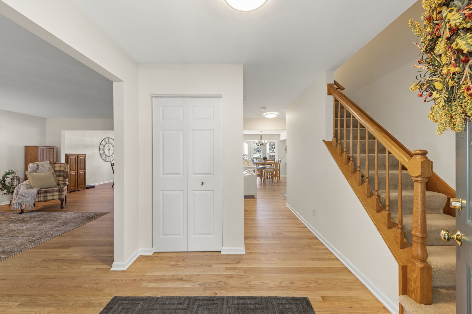 3115 Compton Road Aurora, IL 60504 - Photo 3 of 48 Gallery Image 3